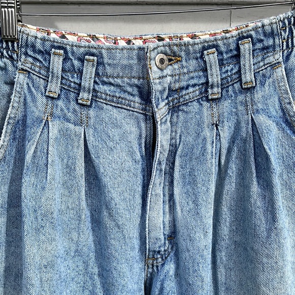 Vintage Lee pleated acid wash high rise - Picture 2 of 7